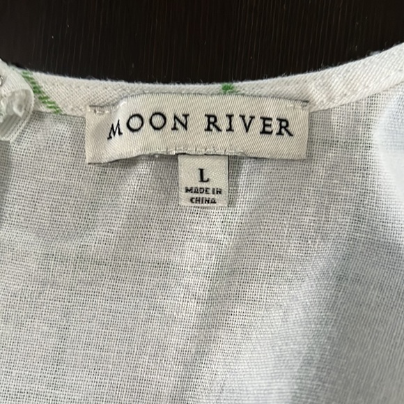 Noon River Plaid Blouse with Belt - Picture 7 of 7